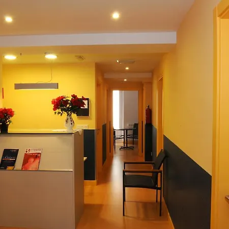 拉玛丽尼拉宾馆